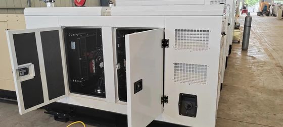 Zelfstart 50 kW Dongfeng Kangmingsi 63KVA Diesel Generator Set op verzoek van klanten